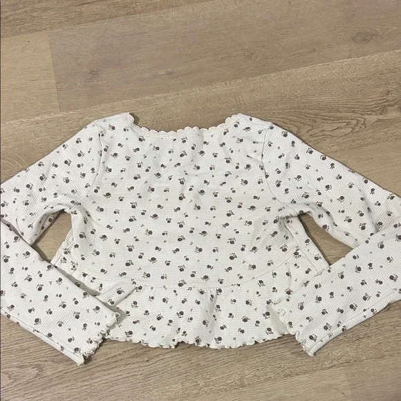 Baby doll Floral Long Sleeve Top - Picture 6 of 8